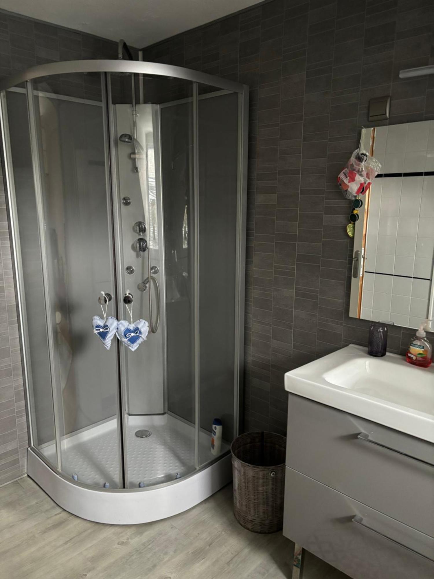 Nid Urbain Chez Sophie Appartement Bagnères-de-Bigorre Buitenkant foto